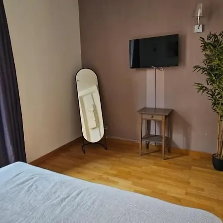 303- Relaxez Vous Dans Un Studio De Charme 5 *